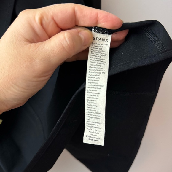 SPANX Faux Leather Convertible Jacket size M - Picture 6 of 8